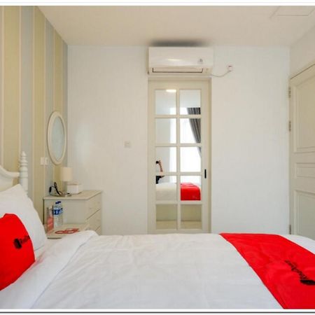 Reddoorz Plus @ Madukoro Raya Semarang Exterior photo